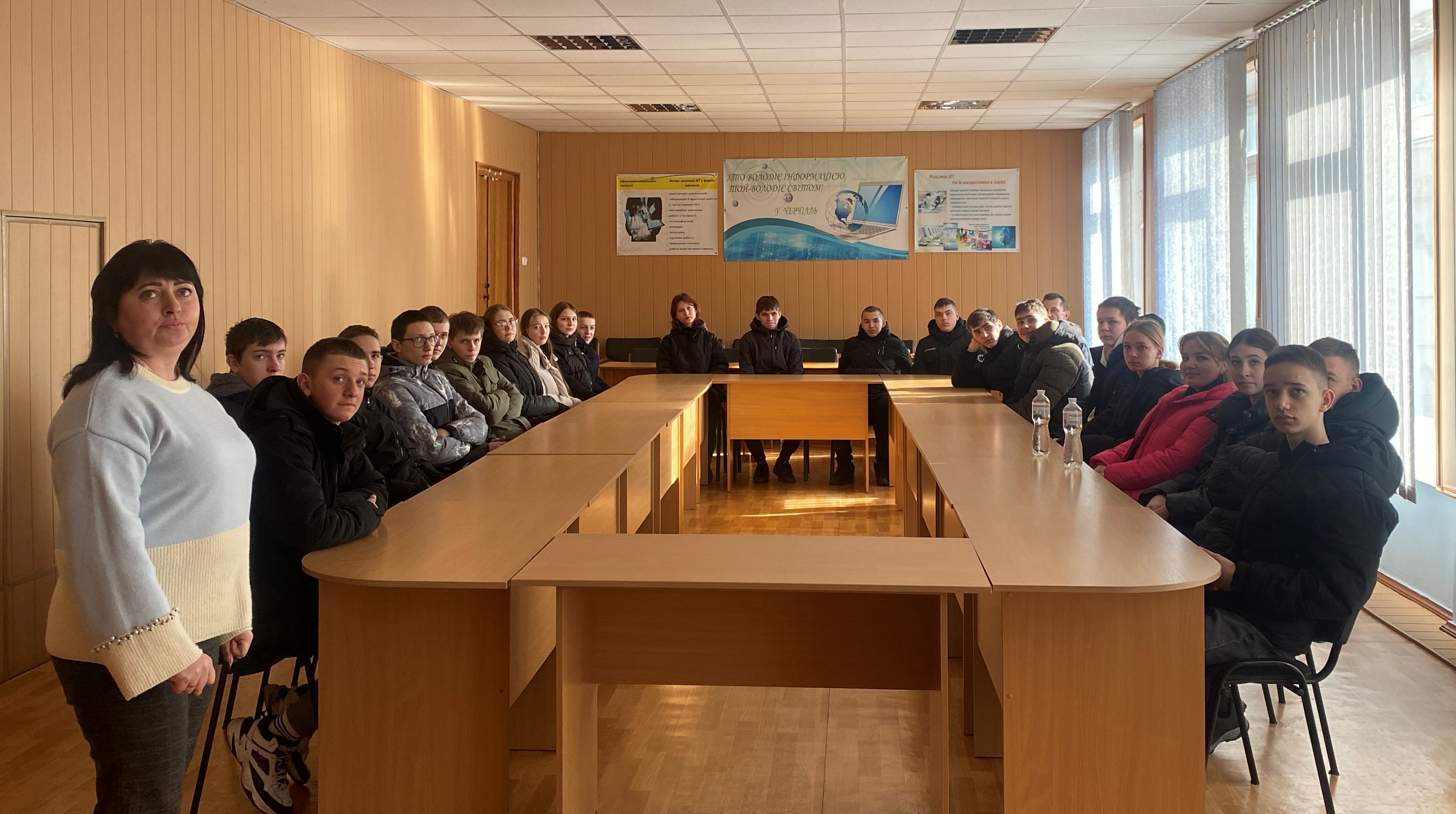 КРОК У МАЙБУТНЄ – ЗНАЙОМСТВО З НАВЧАЛЬНИМИ МОЖЛИВОСТЯМИ КОЛЕДЖУ