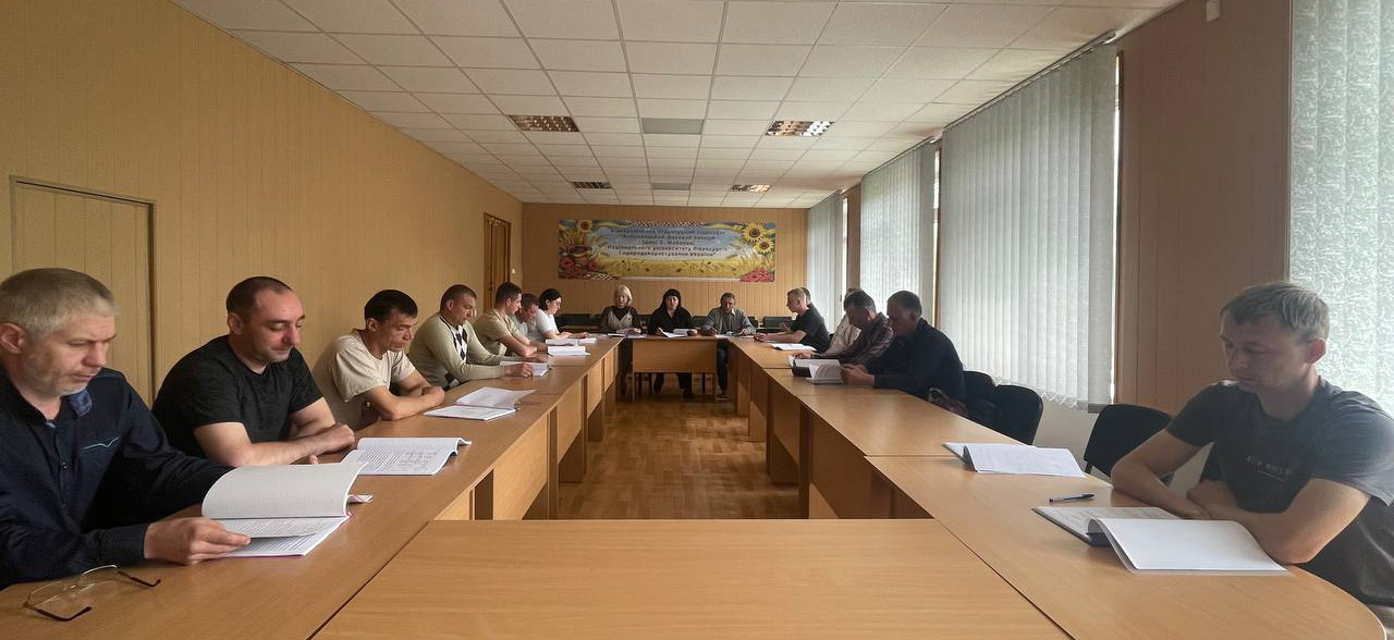 Науковий пошук і практичні рішення: захист курсових робіт студентів